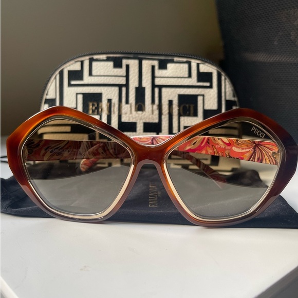 Emilio Pucci  Havana EP0019 Sunglasses - Picture 3 of 13